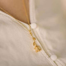 Charger l'image dans la galerie, Collier Fleur Rose

